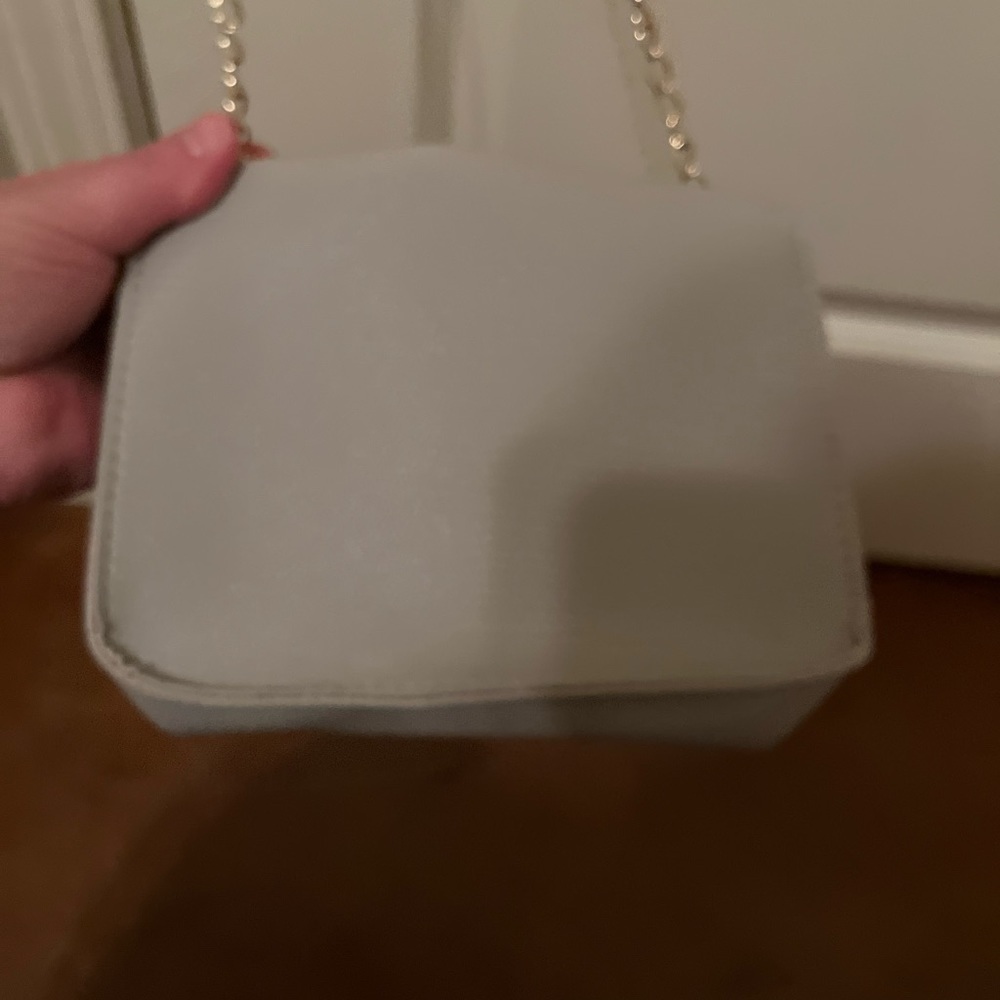 Lizard Embossed Flap Chain Crossbody Bag - Picture 2 of 4